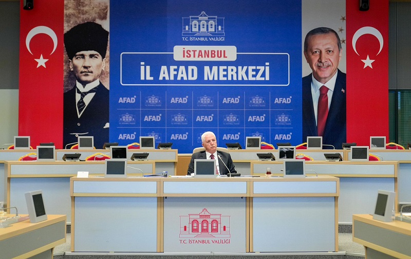 Vali Gül, Mülki İdare Amirleri ile Aylık Değerlendirme Toplantısı Yaptı